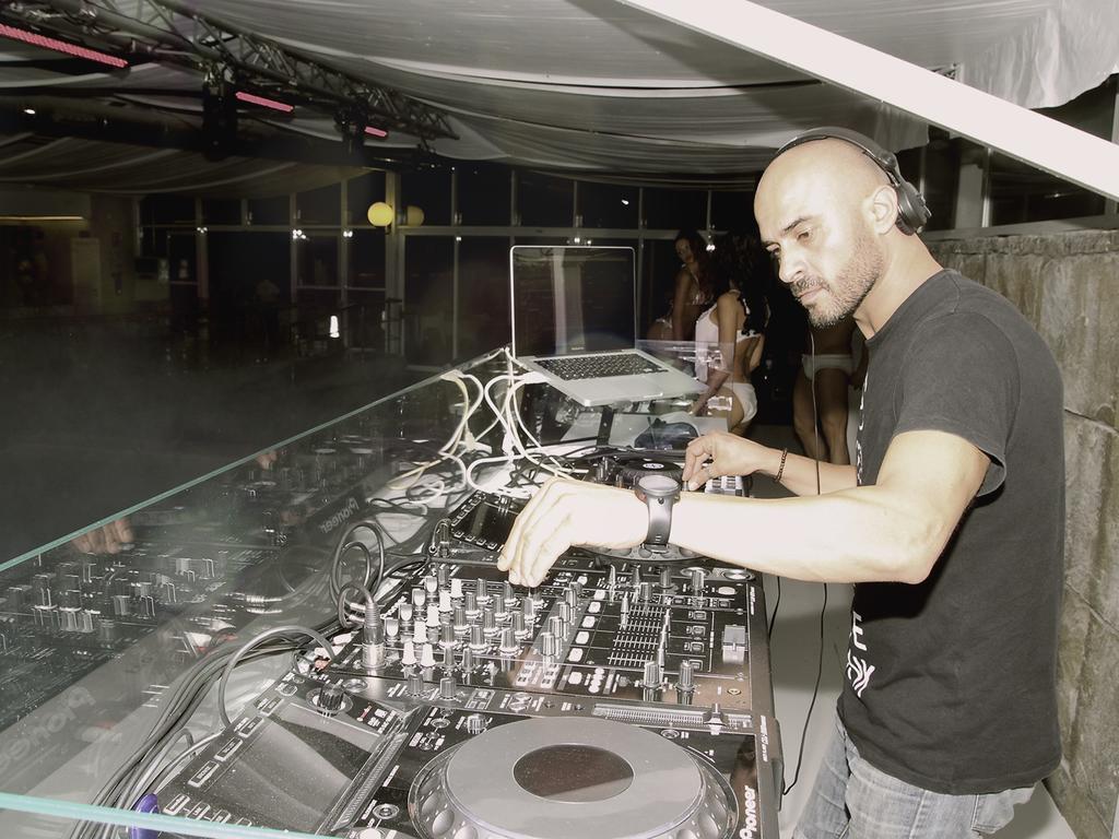 Bc Music Resort (Adults Only) Μπένιντορμ Εξωτερικό φωτογραφία