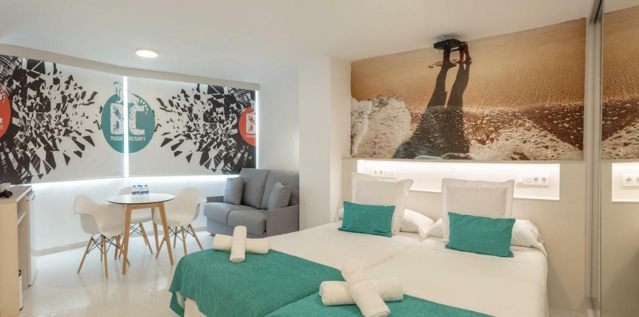 Bc Music Resort (Adults Only) Μπένιντορμ Εξωτερικό φωτογραφία